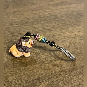 Ceramic Hand Carved Lion Keychain/4.5”/ Leps Peru